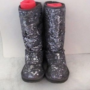 Pair of silver sequined boots Old Navy